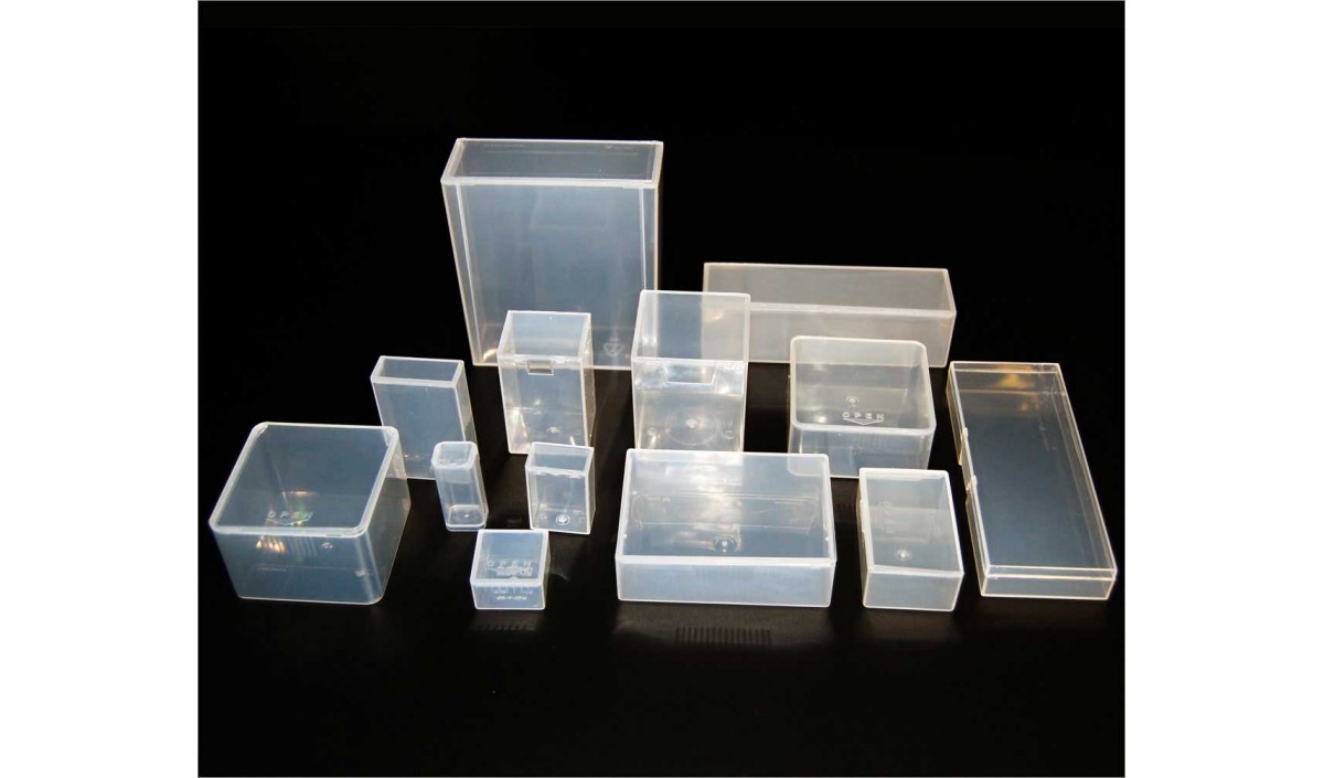Flex-A-Top® FT-123 Horizontal Hinged-Lid Plastic Box (Autoclavable) 100/Box