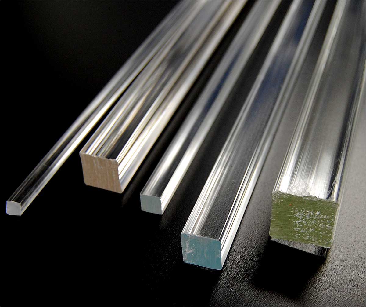 Square Extruded Acrylic Bar